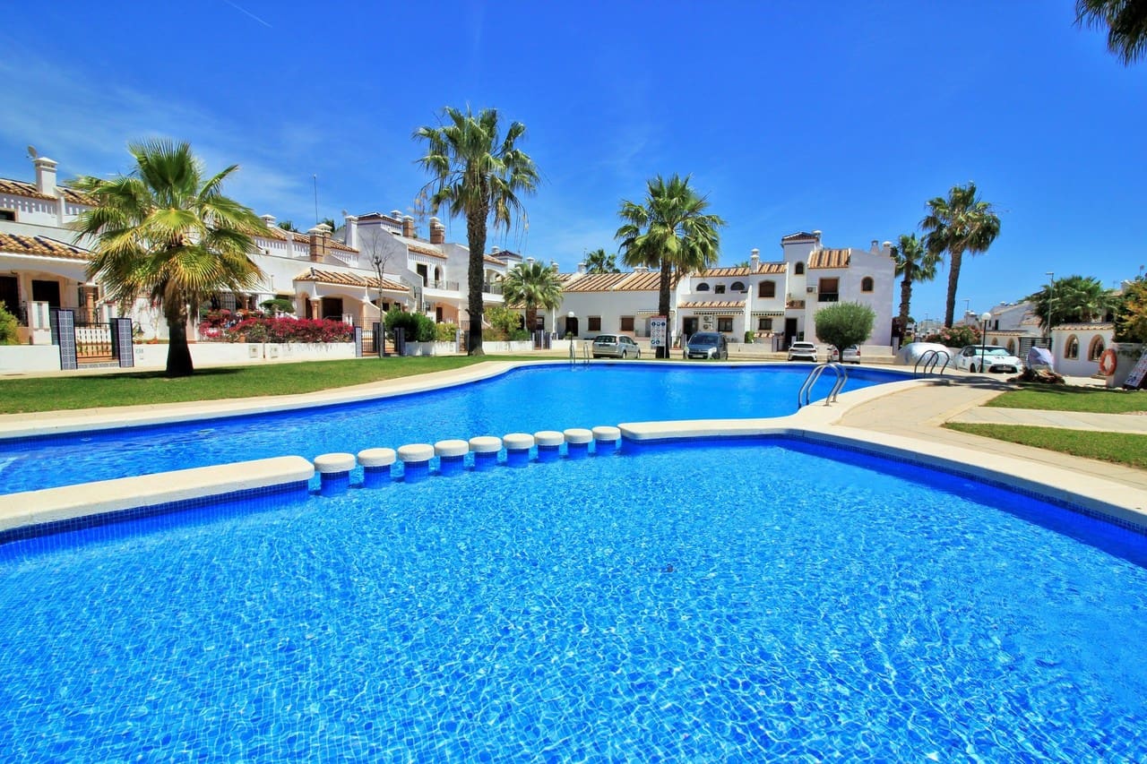 2 slaapkamer Appartement te koop in Villamartin met zwembad - € 189.950 (Ref: 10128176)