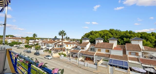 2 soveværelse Lejlighed til salg i Mil Palmeras, Pilar de la Horadada med swimmingpool - € 189.900 (Ref: 10128177)