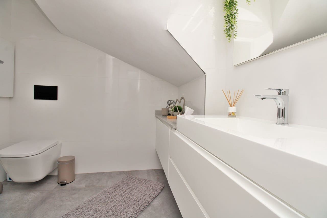 3 slaapkamer Villa te koop in Pilar de la Horadada met zwembad - € 395.000 (Ref: 10128179)