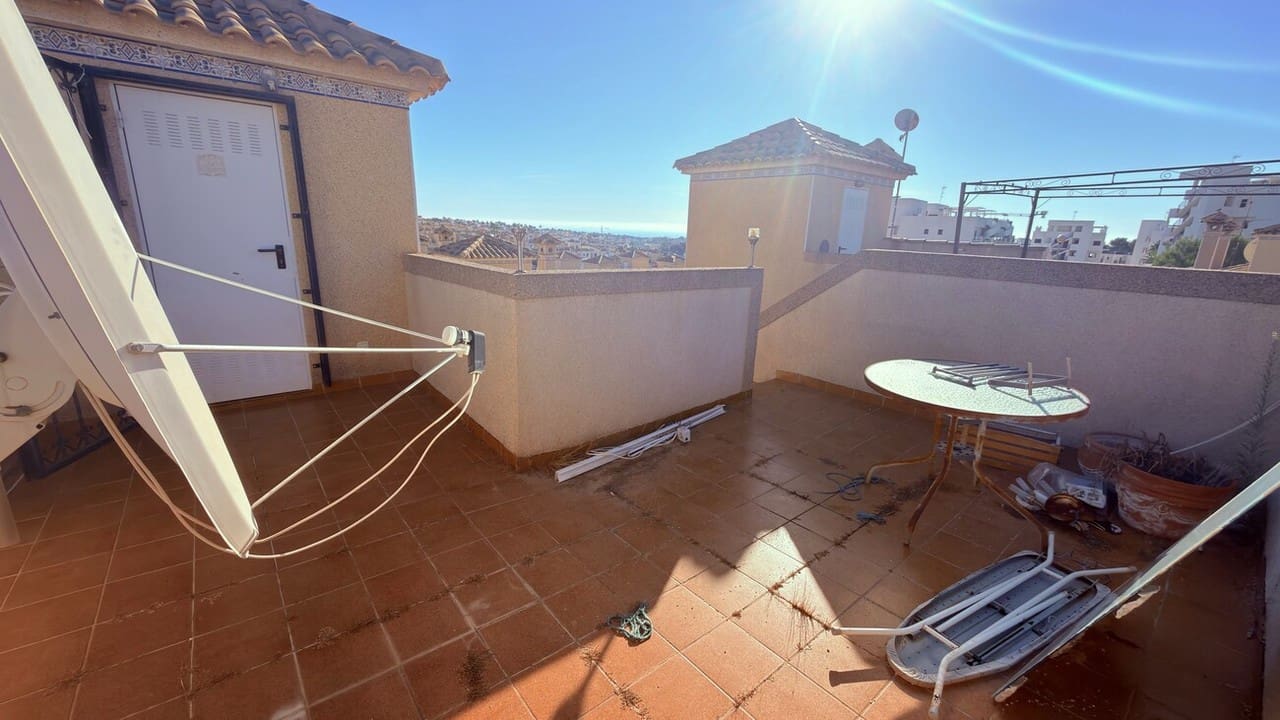 3 soverom Villa til salgs i Villamartin med svømmebasseng garasje - € 235 000 (Ref: 10131305)