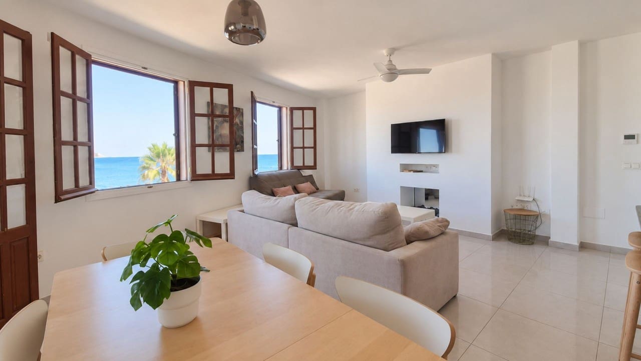 Apartamento de 3 habitaciones en Orihuela Costa en venta - 459.000 € (Ref: 10132640)