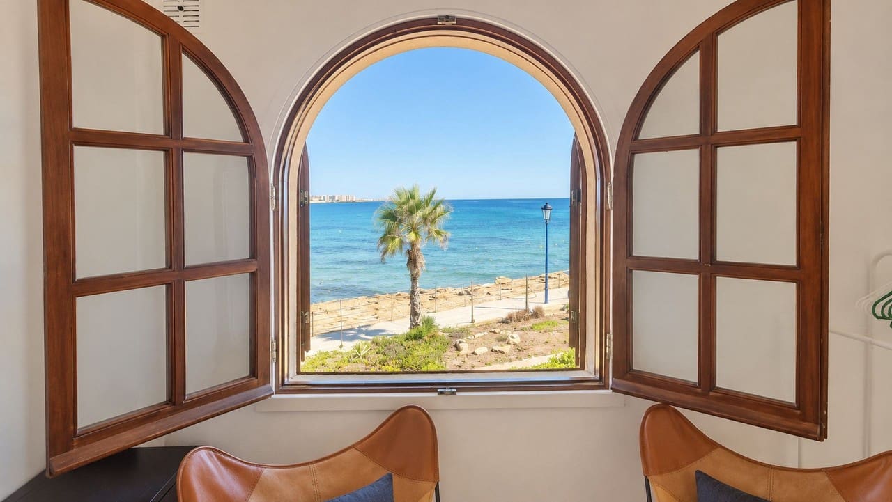 Apartamento de 3 habitaciones en Orihuela Costa en venta - 459.000 € (Ref: 10132640)