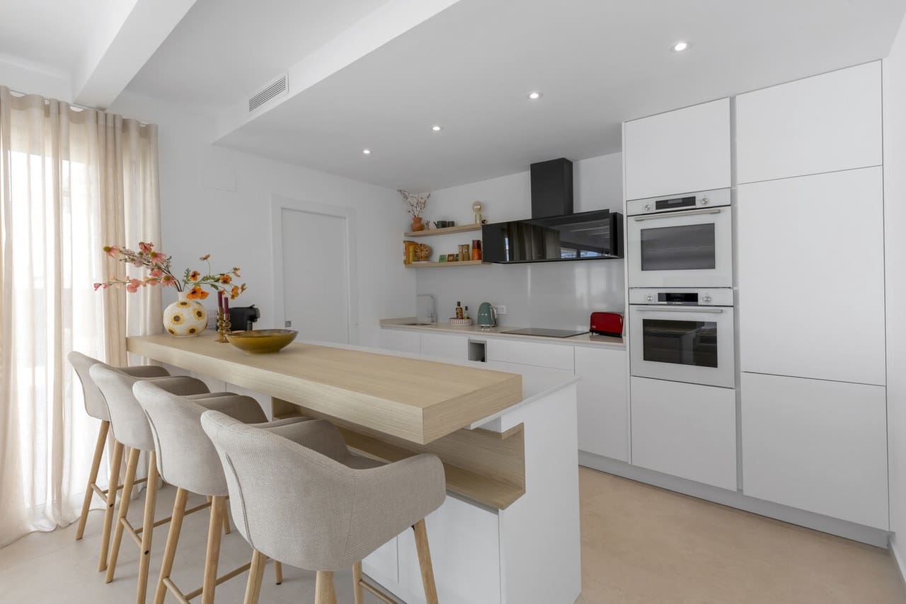 3 soveværelse Villa til salg i Los Alcazares med swimmingpool garage - € 539.000 (Ref: 10132645)
