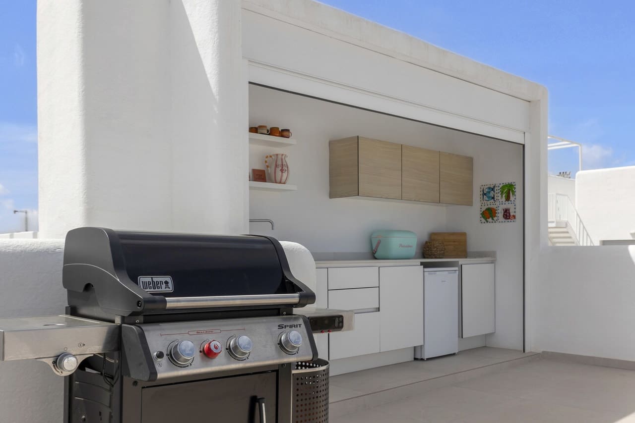 3 soveværelse Villa til salg i Los Alcazares med swimmingpool garage - € 539.000 (Ref: 10132645)