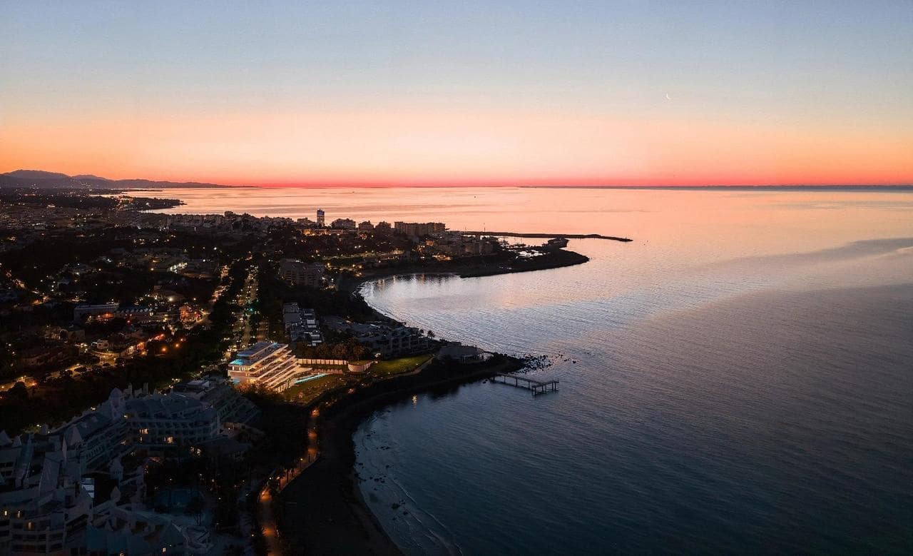 4 soveværelse Lejlighed til salg i Estepona med swimmingpool garage - € 6.500.000 (Ref: 10141775)