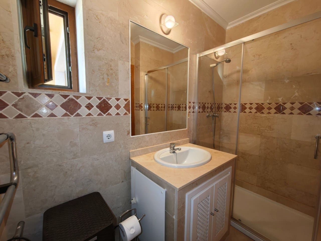 2 bedroom Apartment for sale in Algorfa with pool garage - € 199,500 (Ref: 10141778)