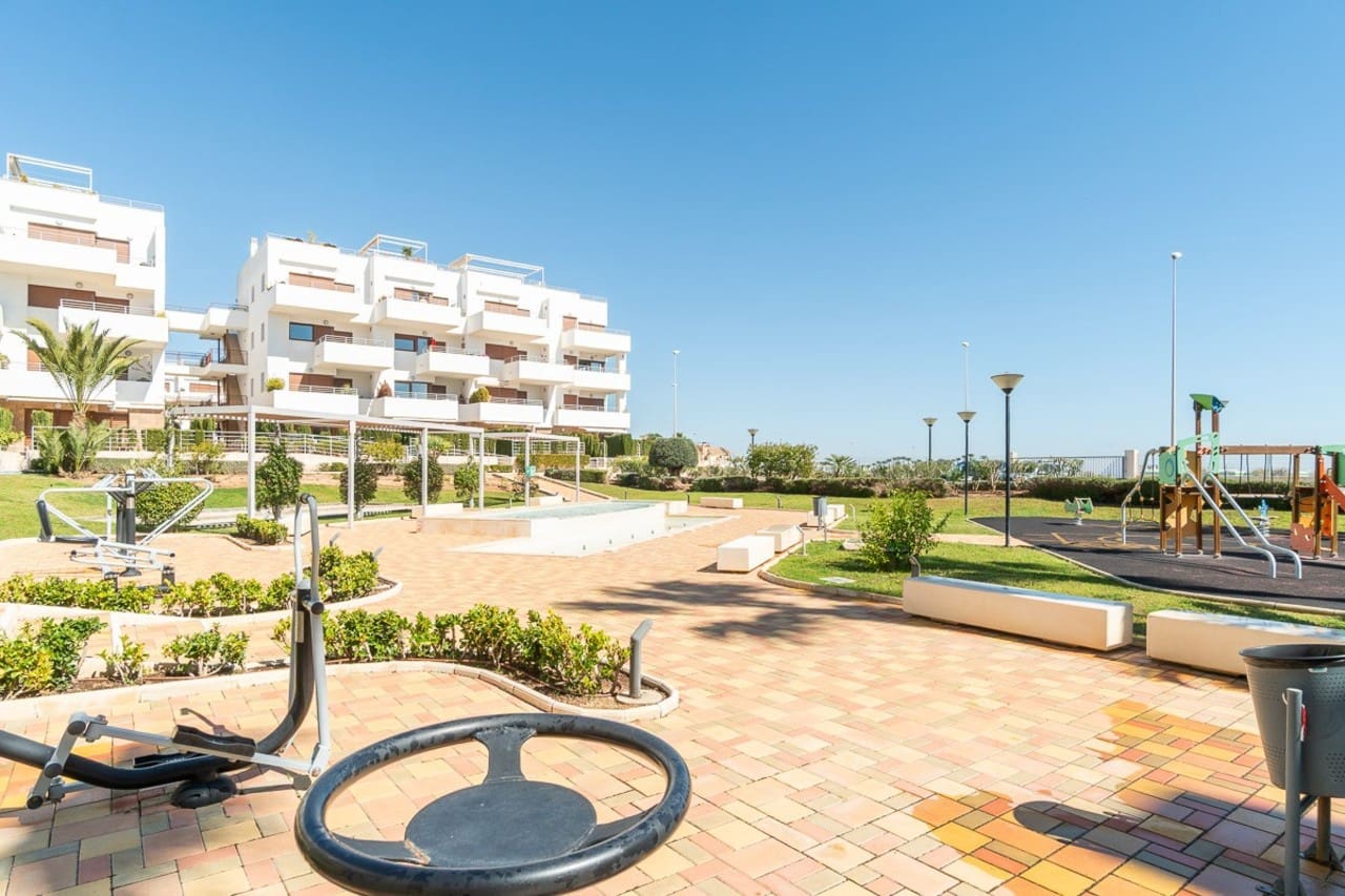 2 slaapkamer Appartement te koop in Orihuela Costa met zwembad garage - € 244.000 (Ref: 10141780)