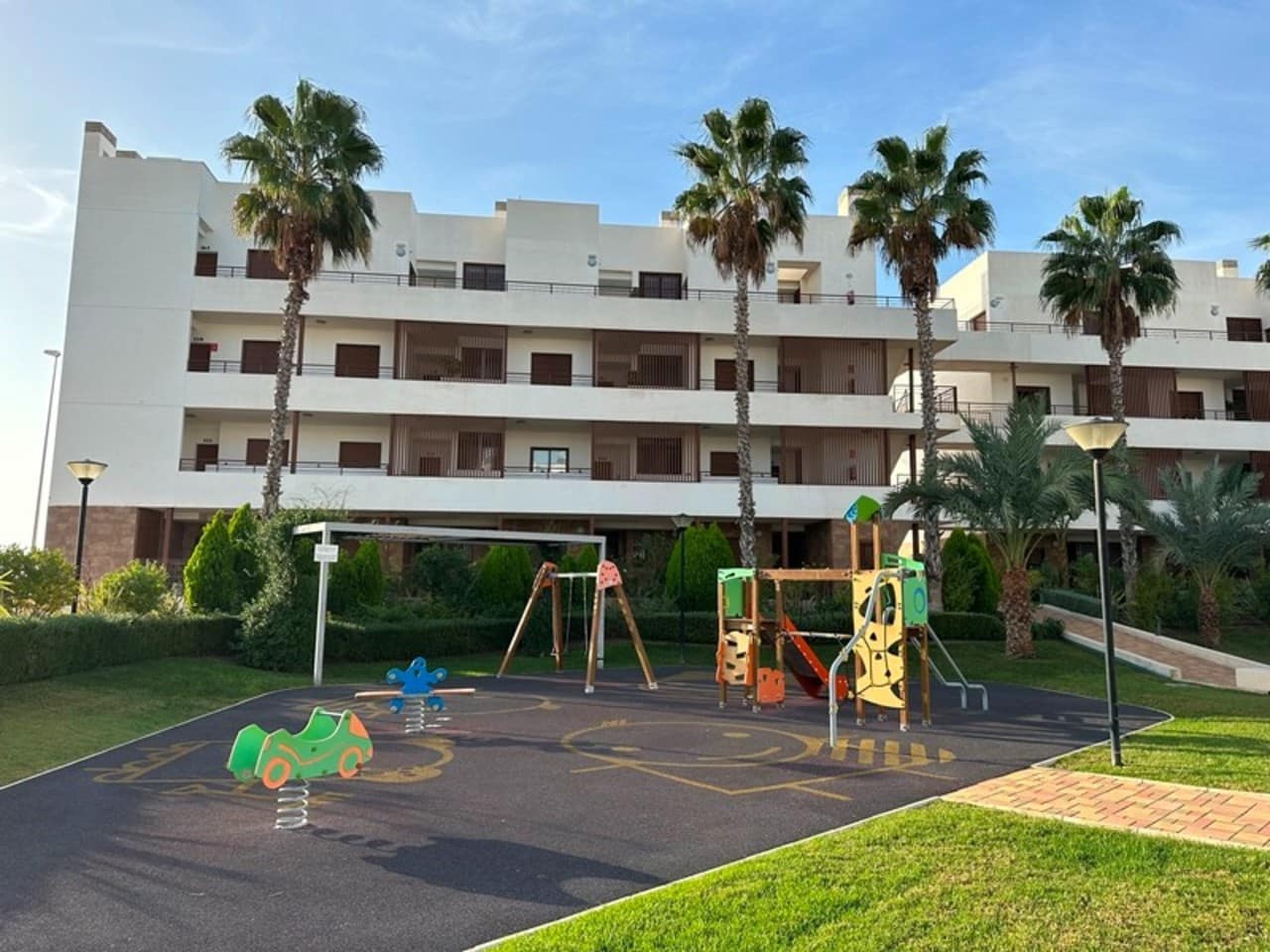 2 slaapkamer Appartement te koop in Orihuela Costa met zwembad garage - € 244.000 (Ref: 10141780)