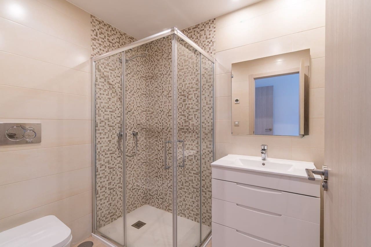 2 slaapkamer Appartement te koop in Orihuela Costa met zwembad garage - € 244.000 (Ref: 10141780)