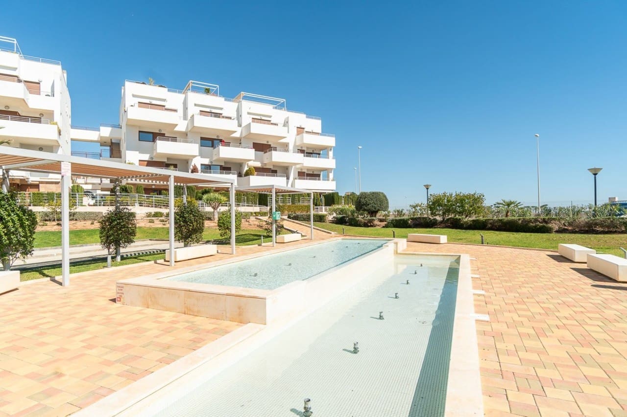 2 slaapkamer Appartement te koop in Orihuela Costa met zwembad garage - € 244.000 (Ref: 10141780)