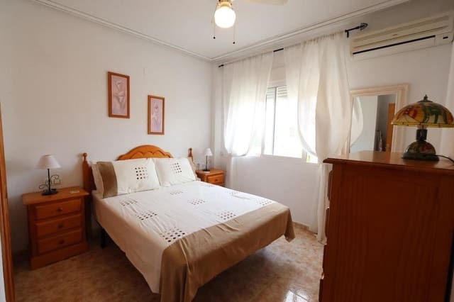 2 camera da letto Bungalow in vendita in Dehesa de Campoamor, Orihuela con piscina garage - 165.000 € (Rif: 10141784)