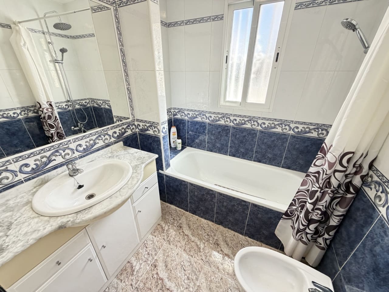 3 sovrum Hus till salu i Villamartin med pool - 199 995 € (Ref: 10146363)