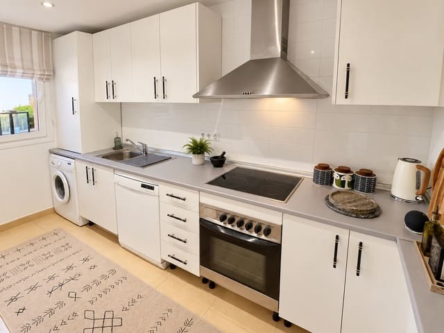 2 makuuhuone Huoneisto myytävänä paikassa Mar Menor Golf Resort, Torre-Pacheco mukana uima-altaan 
autotalli - 284 950 € (Ref: 10148373)