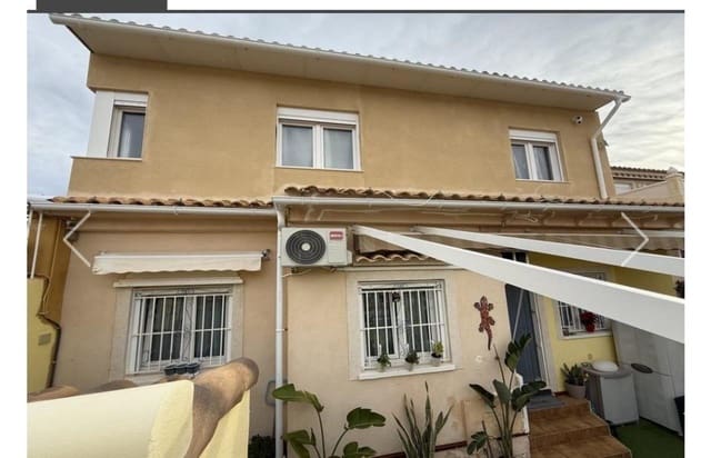 4 chambre Maison de Ville à vendre à Dehesa de Campoamor, Orihuela - 230 000 € (Ref: 10148379)