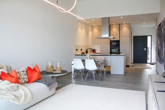 3 slaapkamer Villa te koop in Algorfa met zwembad garage - € 449.000 (Ref: 10148380)