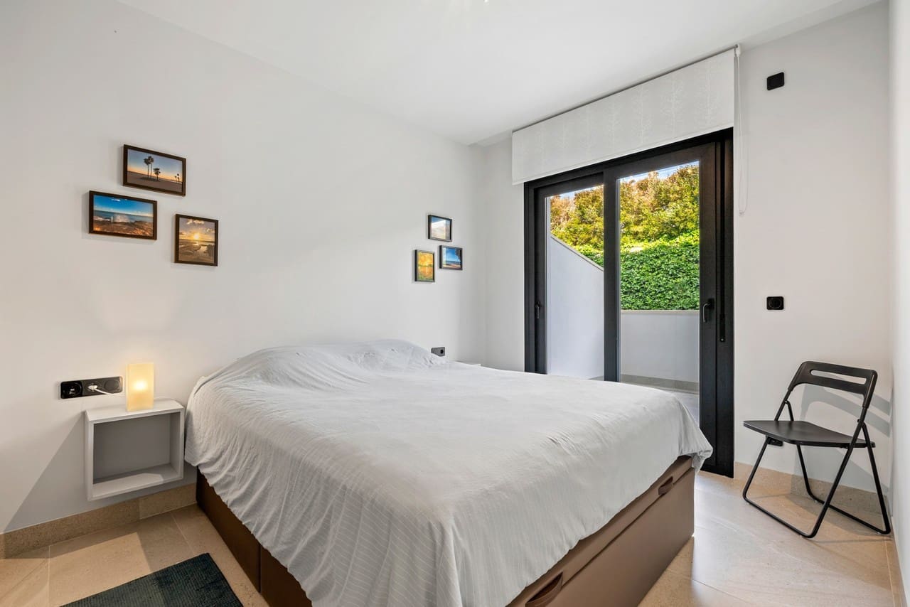 2 quarto Apartamento para venda em Villamartin com piscina garagem - 355 000 € (Ref: 10148381)