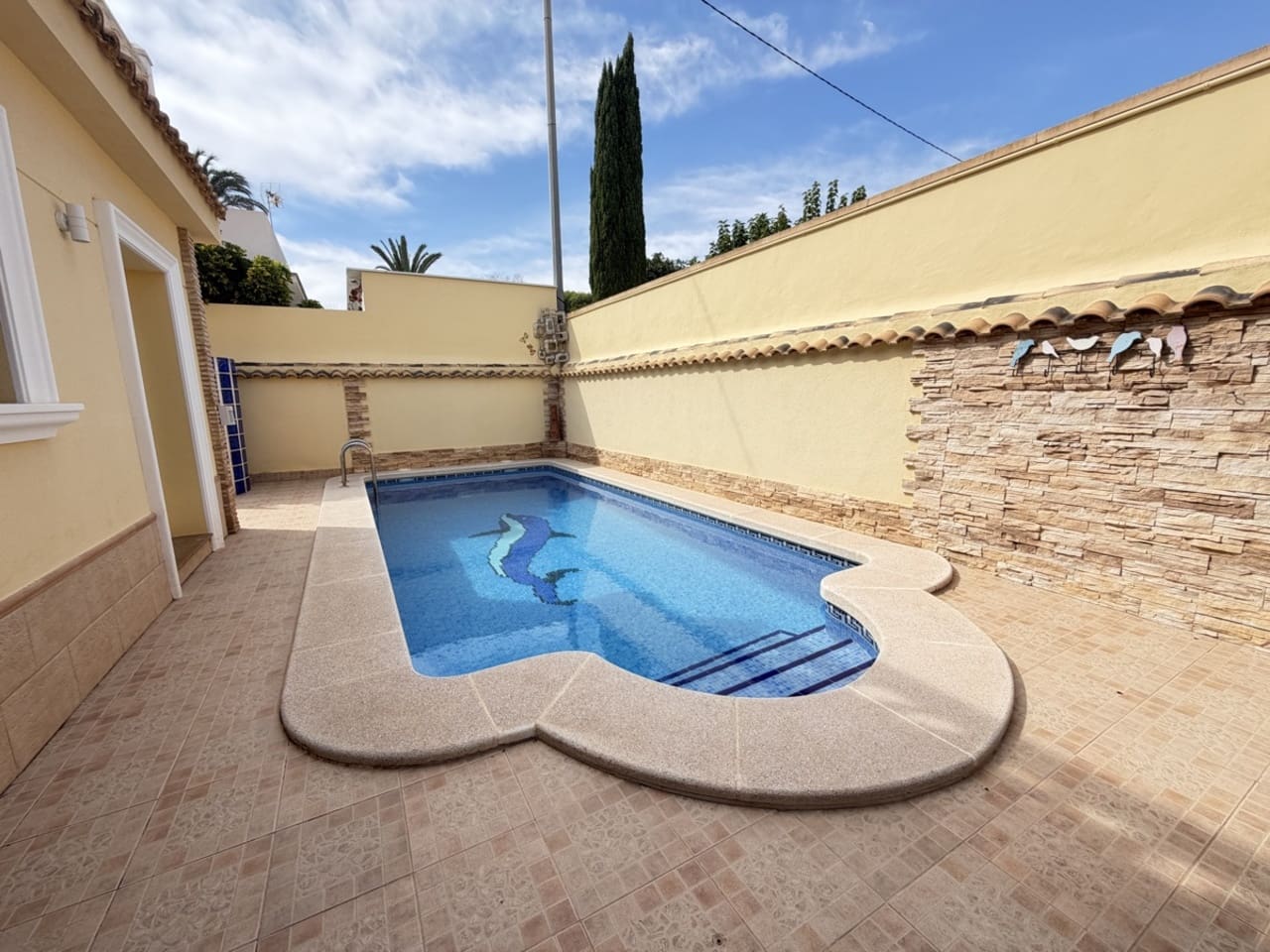 4 soverom Villa til salgs i Cabo Roig med svømmebasseng garasje - € 749 000 (Ref: 10159143)