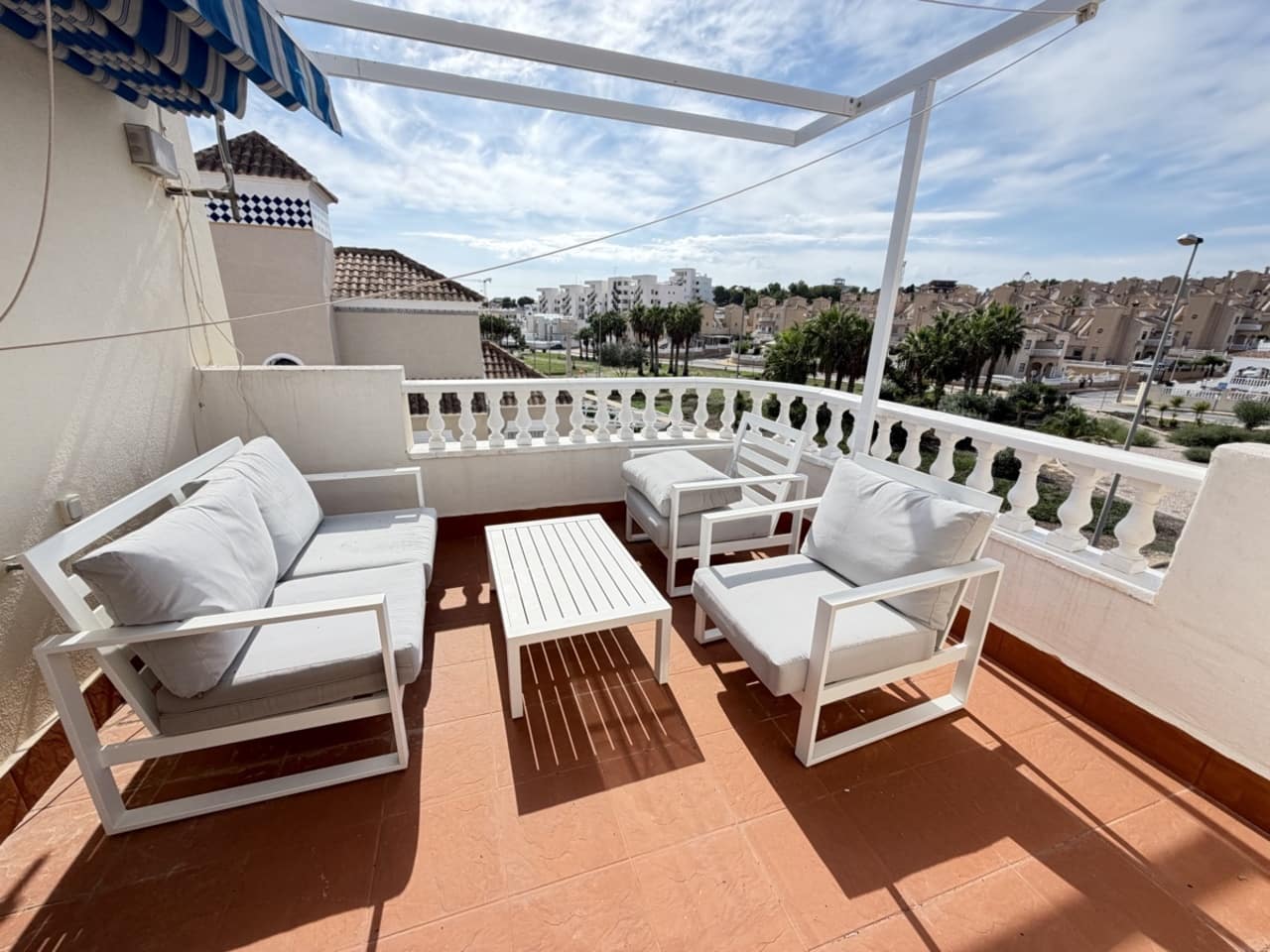3 bedroom Villa for sale in Villamartin with pool garage - € 364,995 (Ref: 10159144)