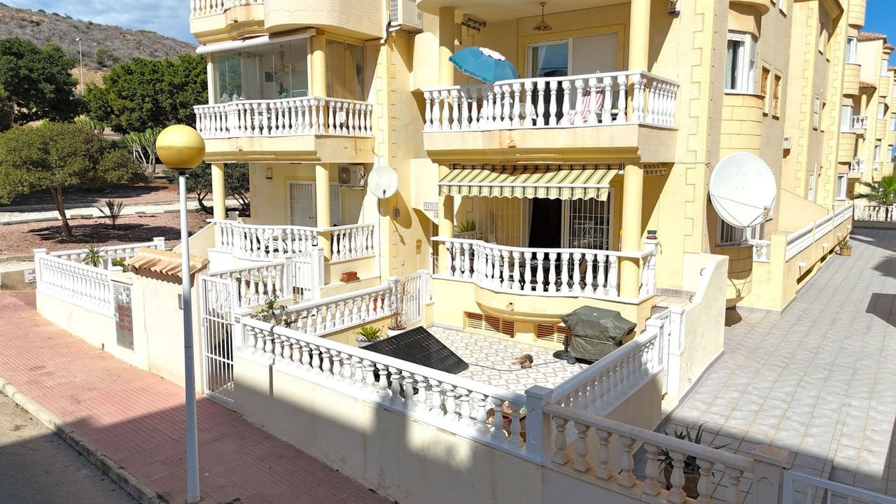 3 bedroom Townhouse for sale in Guardamar del Segura with pool garage - € 246,000 (Ref: 10161068)