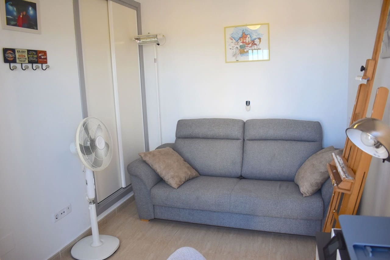 3 bedroom Villa for sale in Guardamar del Segura with pool garage - € 345,000 (Ref: 10161069)
