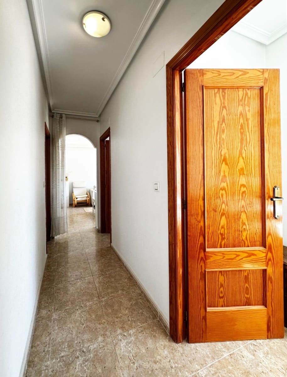 3 soveværelse Lejlighed til salg i Orihuela Costa med swimmingpool garage - € 268.000 (Ref: 10161073)