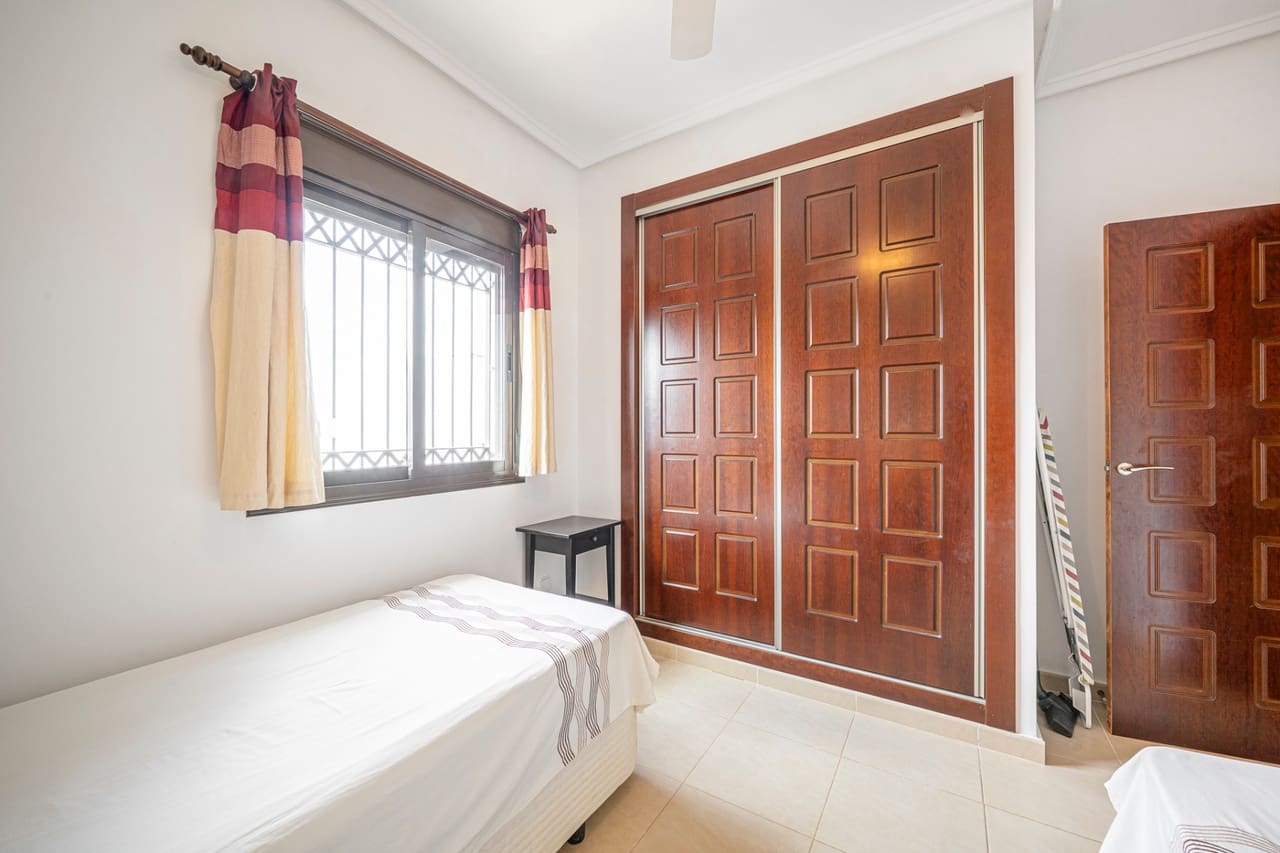 2 sovrum Hus till salu i Ciudad Quesada med pool garage - 195 000 € (Ref: 10161082)