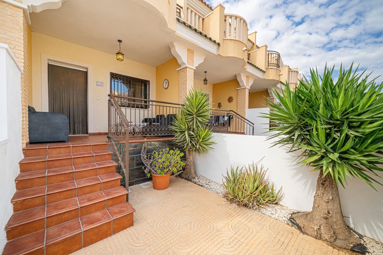 2 sovrum Hus till salu i Ciudad Quesada med pool garage - 195 000 € (Ref: 10161082)