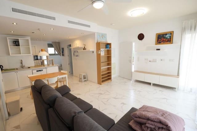 3 camera da letto Villa in vendita in Dehesa de Campoamor, Orihuela con piscina garage - 450.000 € (Rif: 10162187)