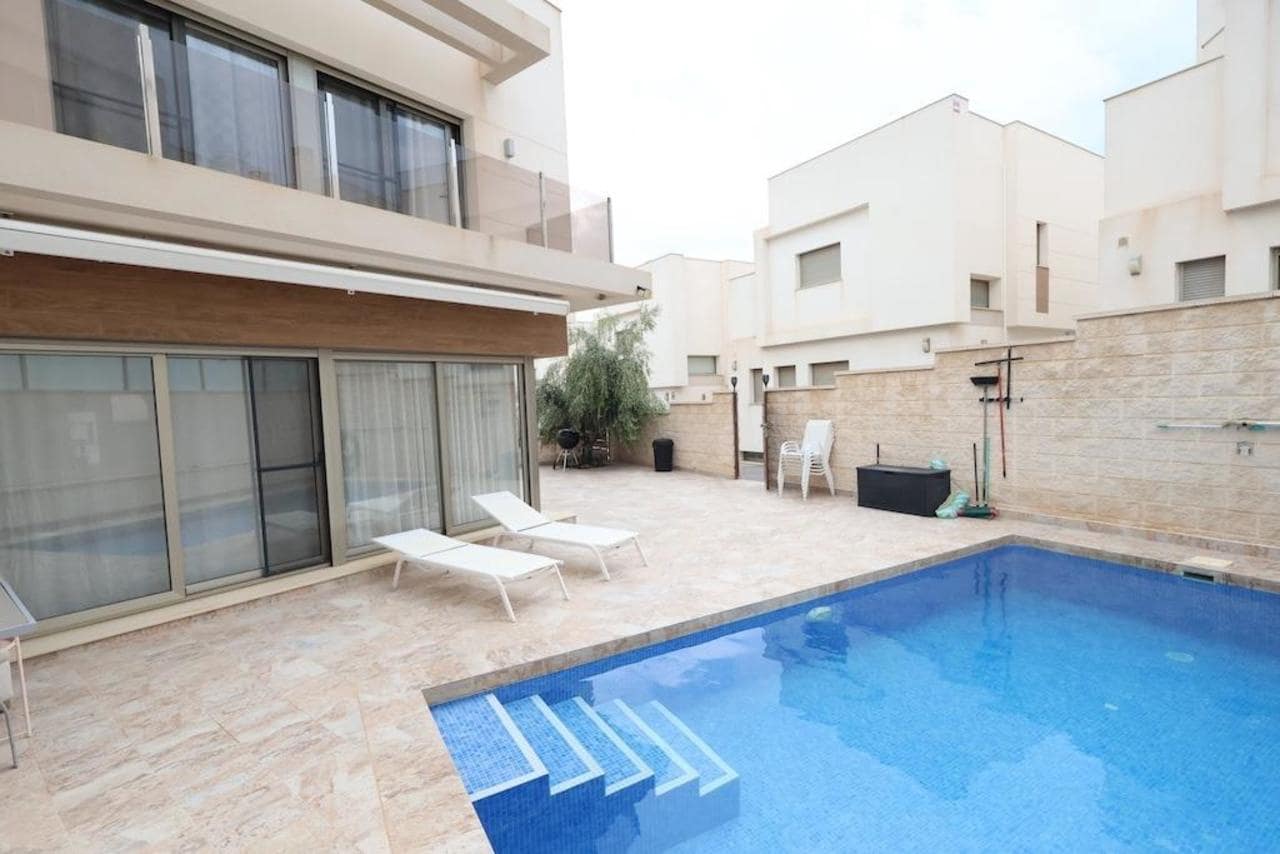3 bedroom Villa for sale in Orihuela Costa with pool garage - € 450,000 (Ref: 10162187)