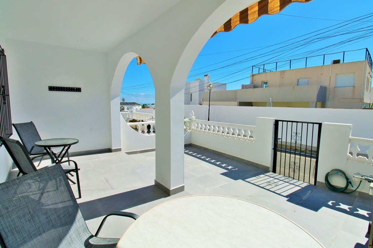2 bedroom Bungalow for sale in Villamartin - € 149,995 (Ref: 10168275)