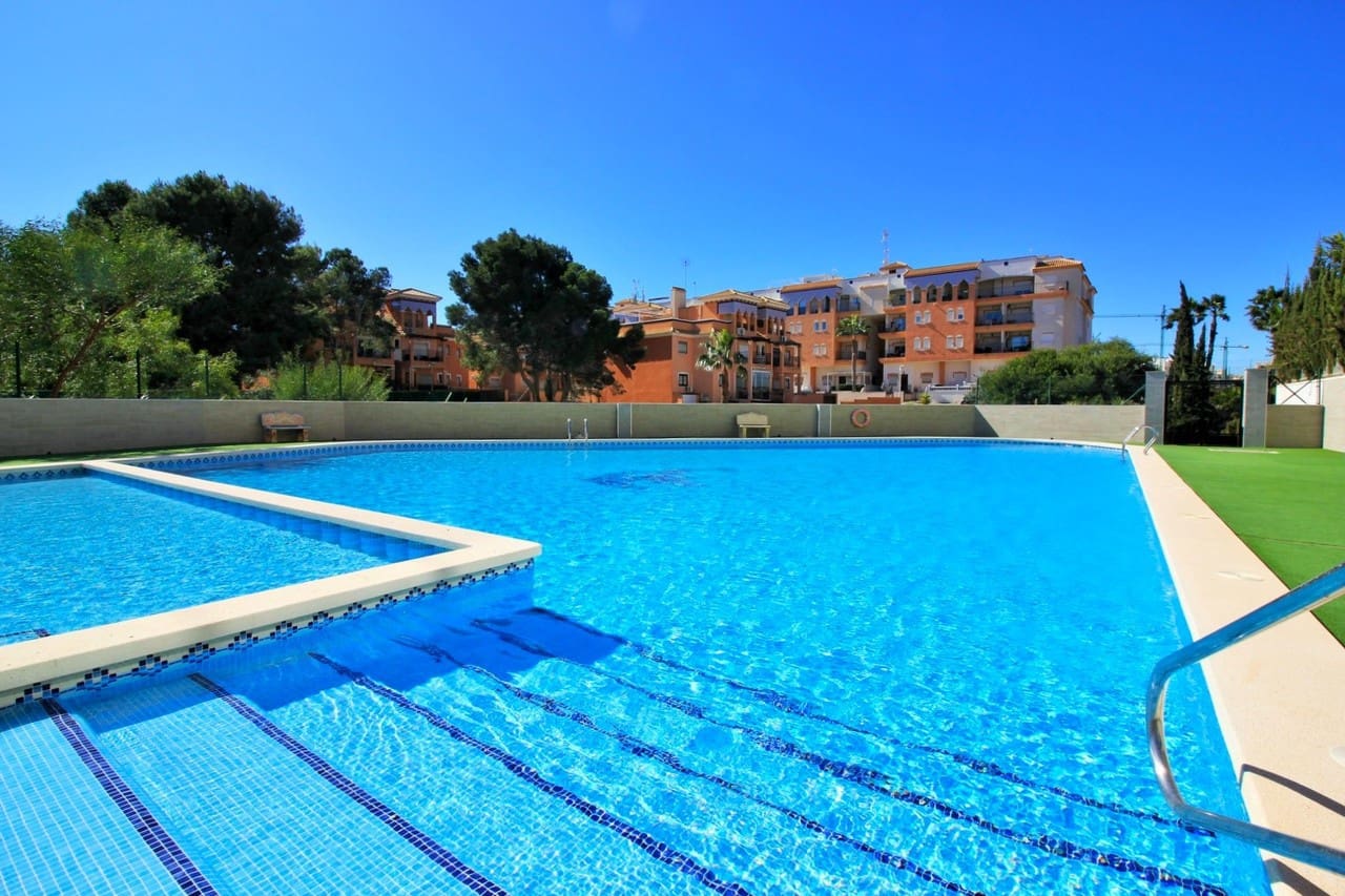 3 Zimmer Apartment zu verkaufen in Playa Flamenca mit Pool Garage - 169.000 € (Ref: 10168278)
