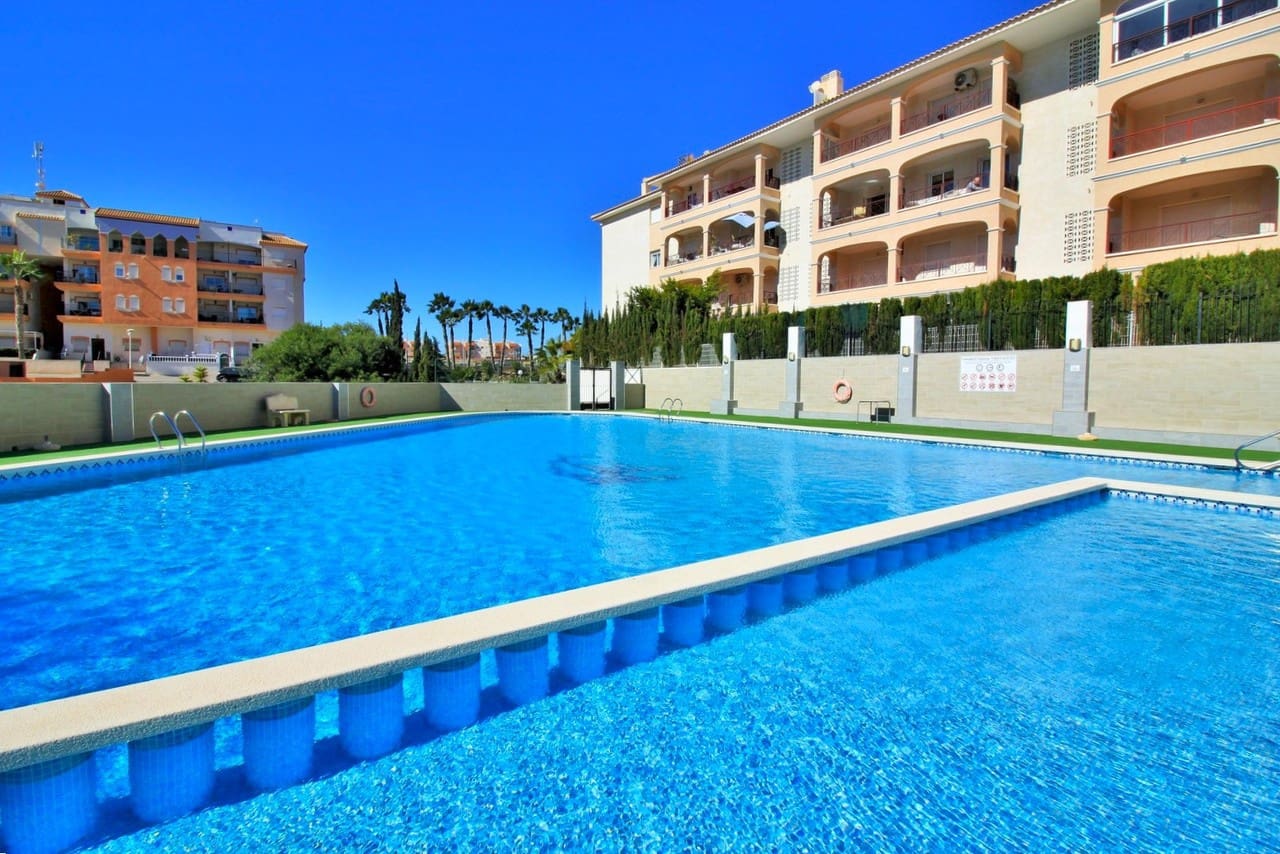 3 Zimmer Apartment zu verkaufen in Playa Flamenca mit Pool Garage - 169.000 € (Ref: 10168278)