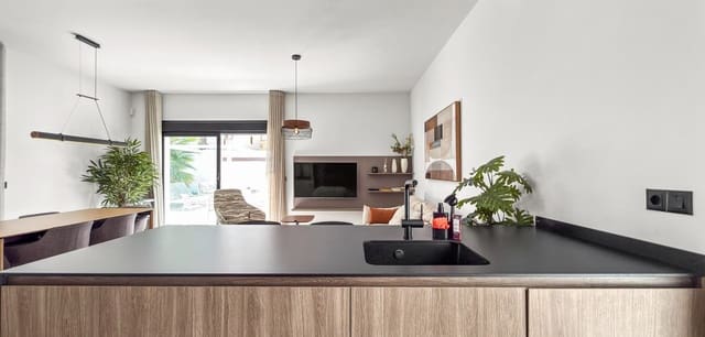 4 Zimmer Villa zu verkaufen in Rojales mit Pool Garage - 650.000 € (Ref: 10168281)