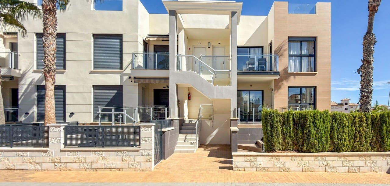 3 soveværelse Lejlighed til salg i Orihuela Costa med swimmingpool garage - € 510.000 (Ref: 10168283)