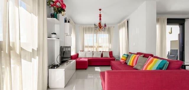 3 soveværelse Lejlighed til salg i Dehesa de Campoamor, Orihuela med swimmingpool garage - € 510.000 (Ref: 10168283)