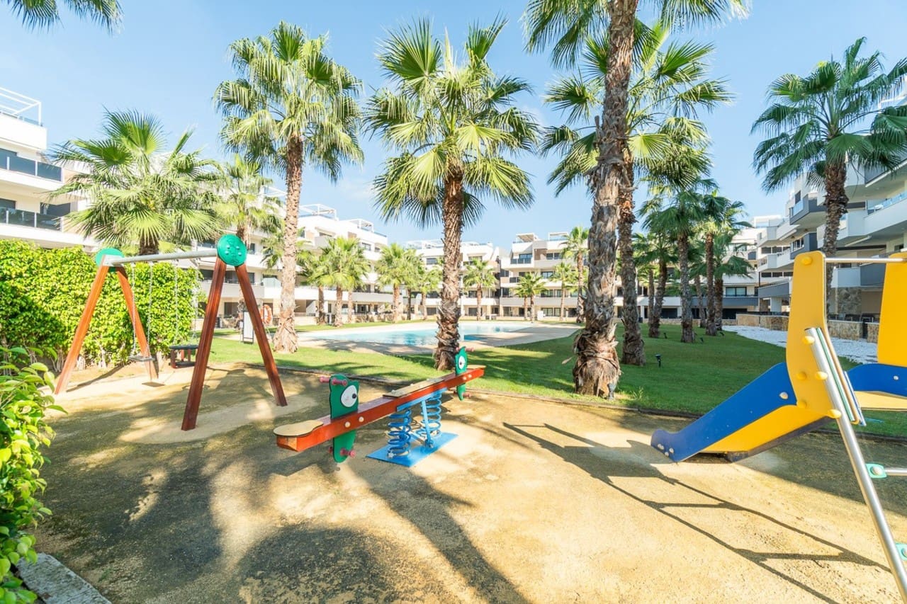 2 Zimmer Apartment zu verkaufen in Orihuela Costa mit Pool Garage - 279.900 € (Ref: 10168286)