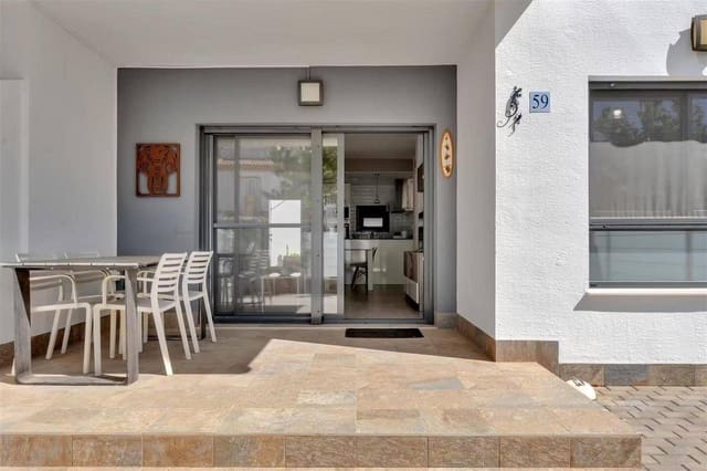 2 quarto Bungalow para venda em Pilar de la Horadada ciudad, Pilar de la Horadada com piscina garagem - 225 000 € (Ref: 10174870)