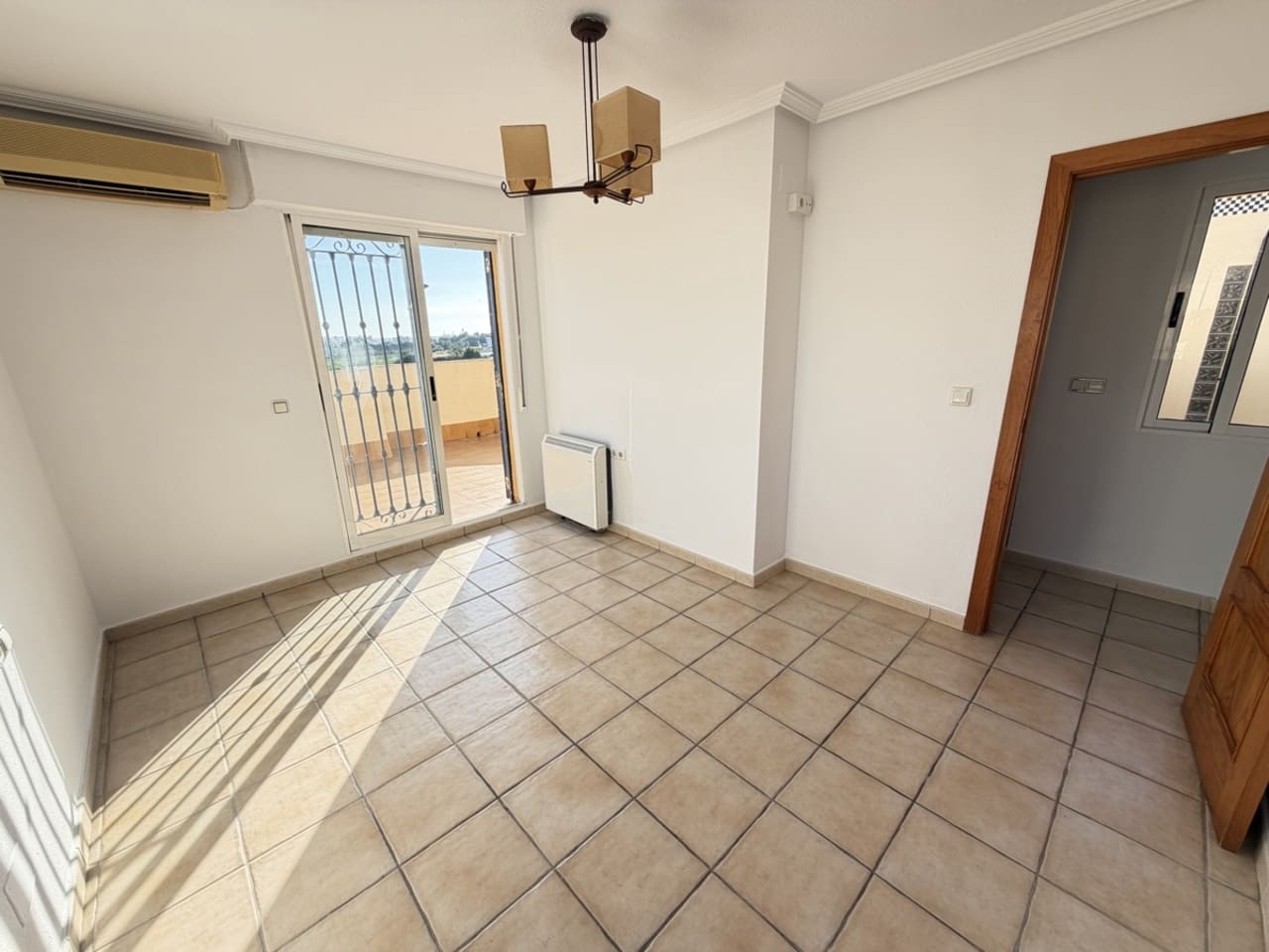 Casa de 3 habitaciones en Los Balcones en venta con piscina - 229.995 € (Ref: 10176305)