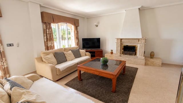 6 quarto Moradia para venda em Algorfa com piscina garagem - 725 000 € (Ref: 10176309)