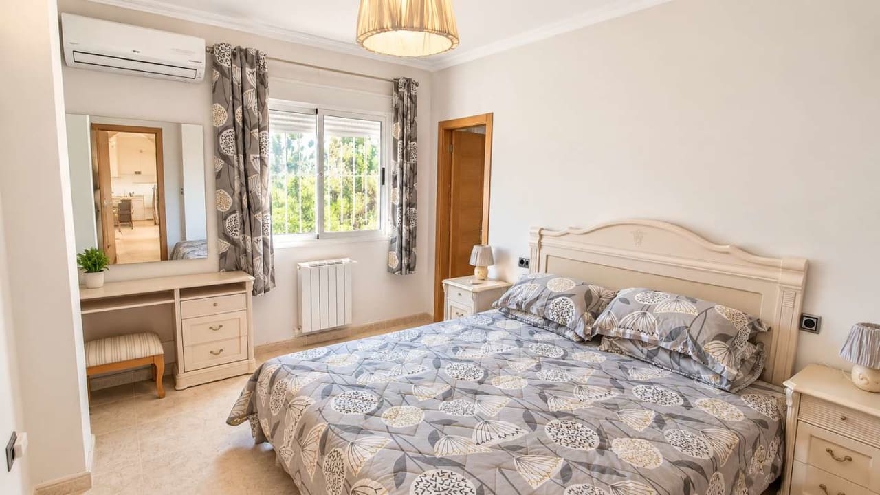 6 quarto Moradia para venda em Algorfa com piscina garagem - 725 000 € (Ref: 10176309)