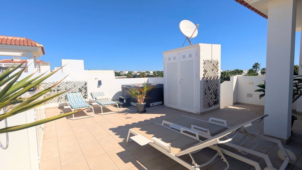 2 slaapkamer Penthouse te koop in Ciudad Quesada met zwembad - € 325.000 (Ref: 10176317)