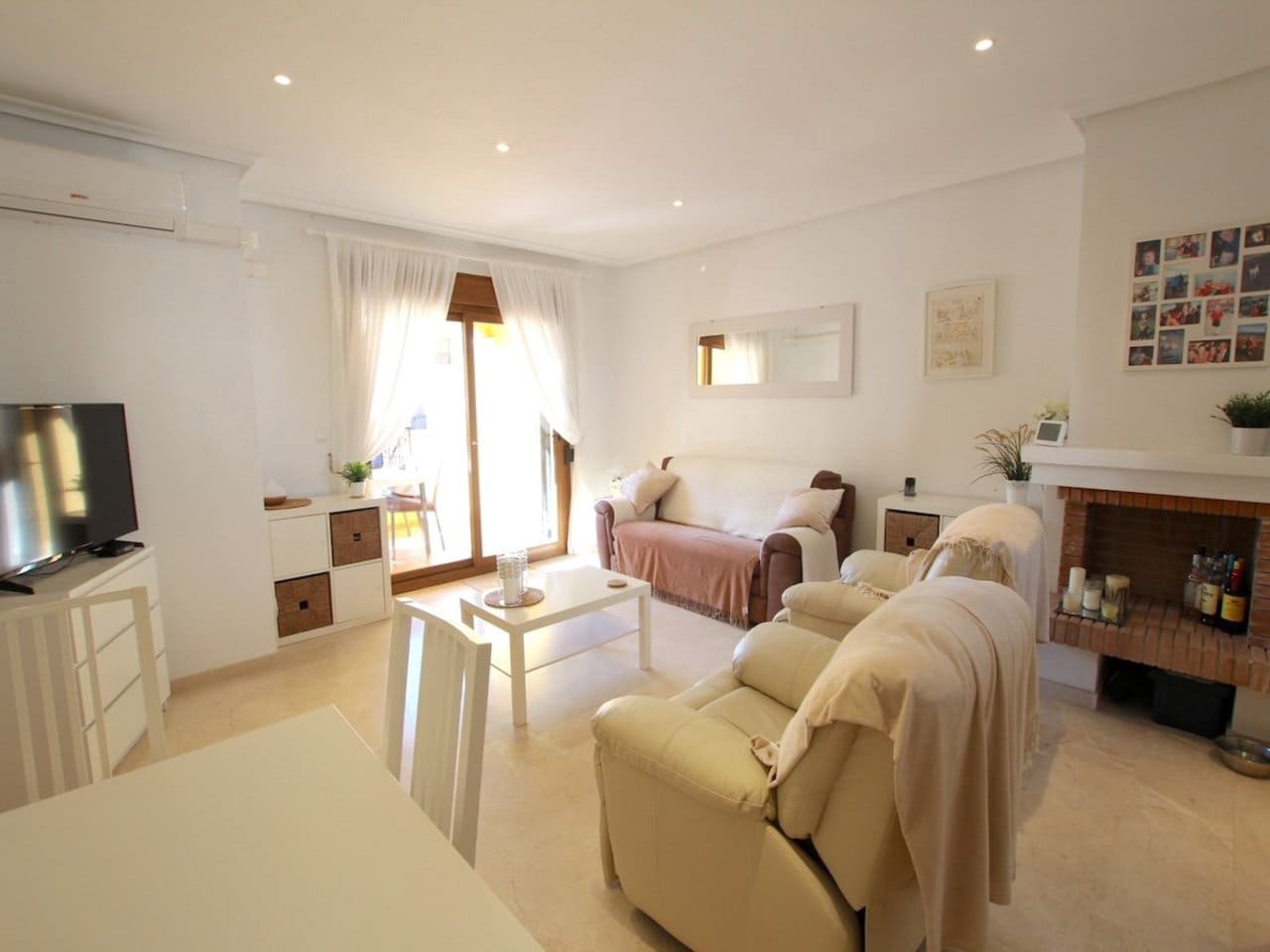 2 Zimmer Apartment zu verkaufen in Algorfa mit Pool - 195.000 € (Ref: 10176320)