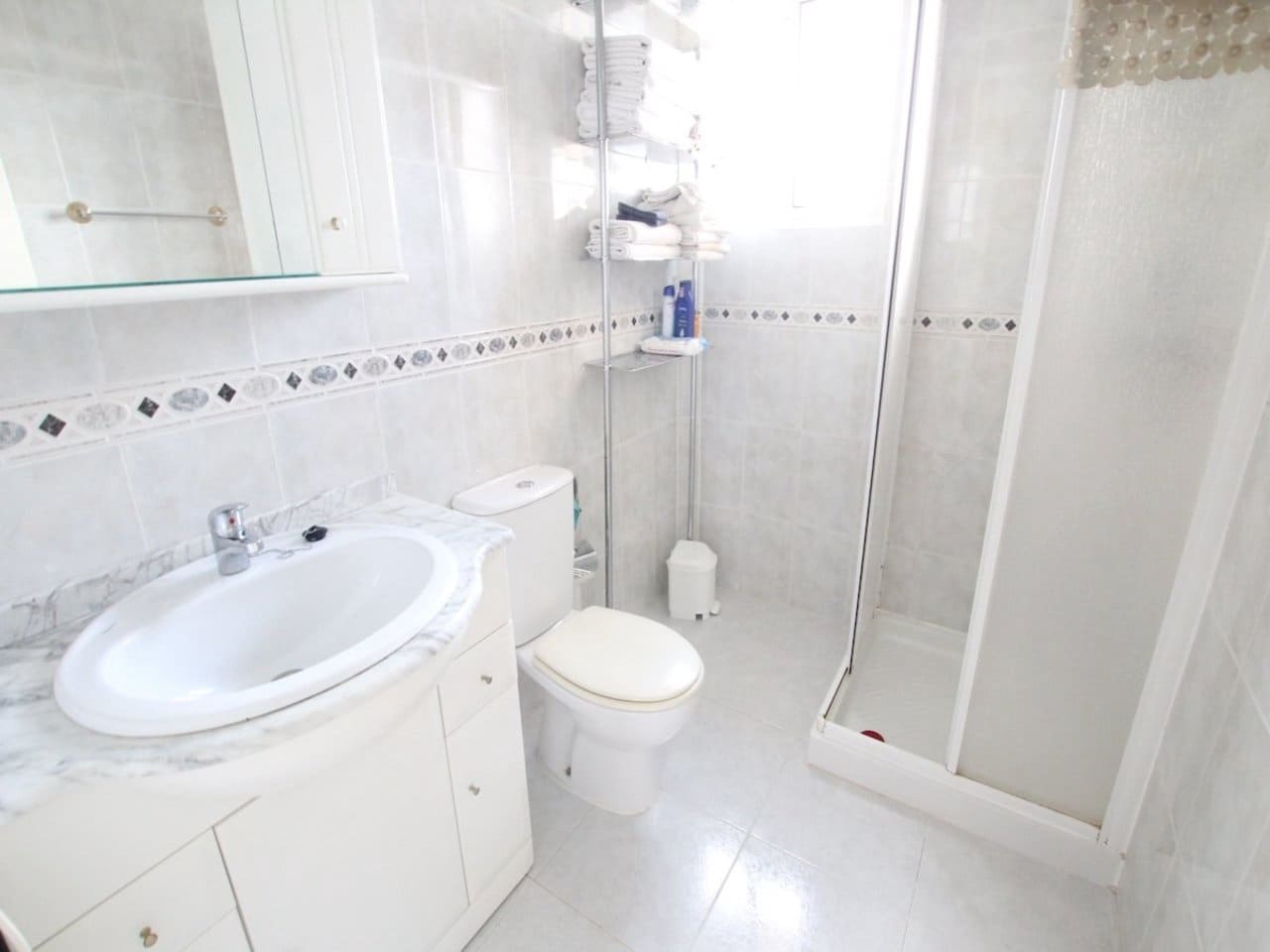 2 sypialnia Dom na sprzedaż w Villamartin z basenem garażem - 189 500 € (Ref: 10179908)