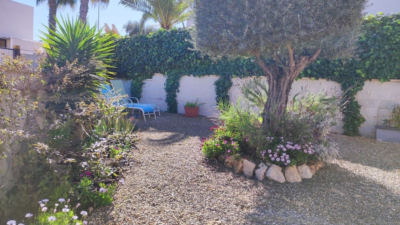 3 Zimmer Villa zu verkaufen in Ciudad Quesada mit Pool - 289.950 € (Ref: 10182464)