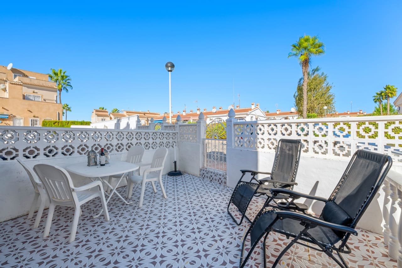 2 slaapkamer Appartement te koop in Ciudad Quesada met zwembad garage - € 234.000 (Ref: 10182467)