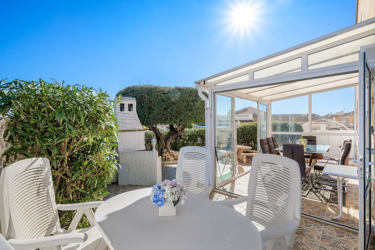 2 slaapkamer Appartement te koop in Ciudad Quesada met zwembad garage - € 234.000 (Ref: 10182467)