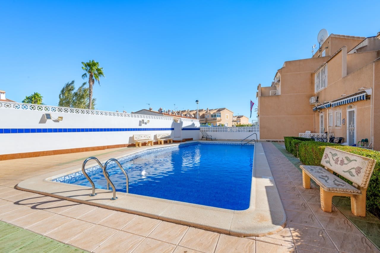 2 slaapkamer Appartement te koop in Ciudad Quesada met zwembad garage - € 234.000 (Ref: 10182467)