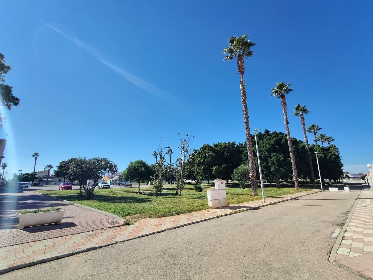 Apartamento de 2 habitaciones en Los Alcázares en venta con piscina garaje - 179.900 € (Ref: 10182472)