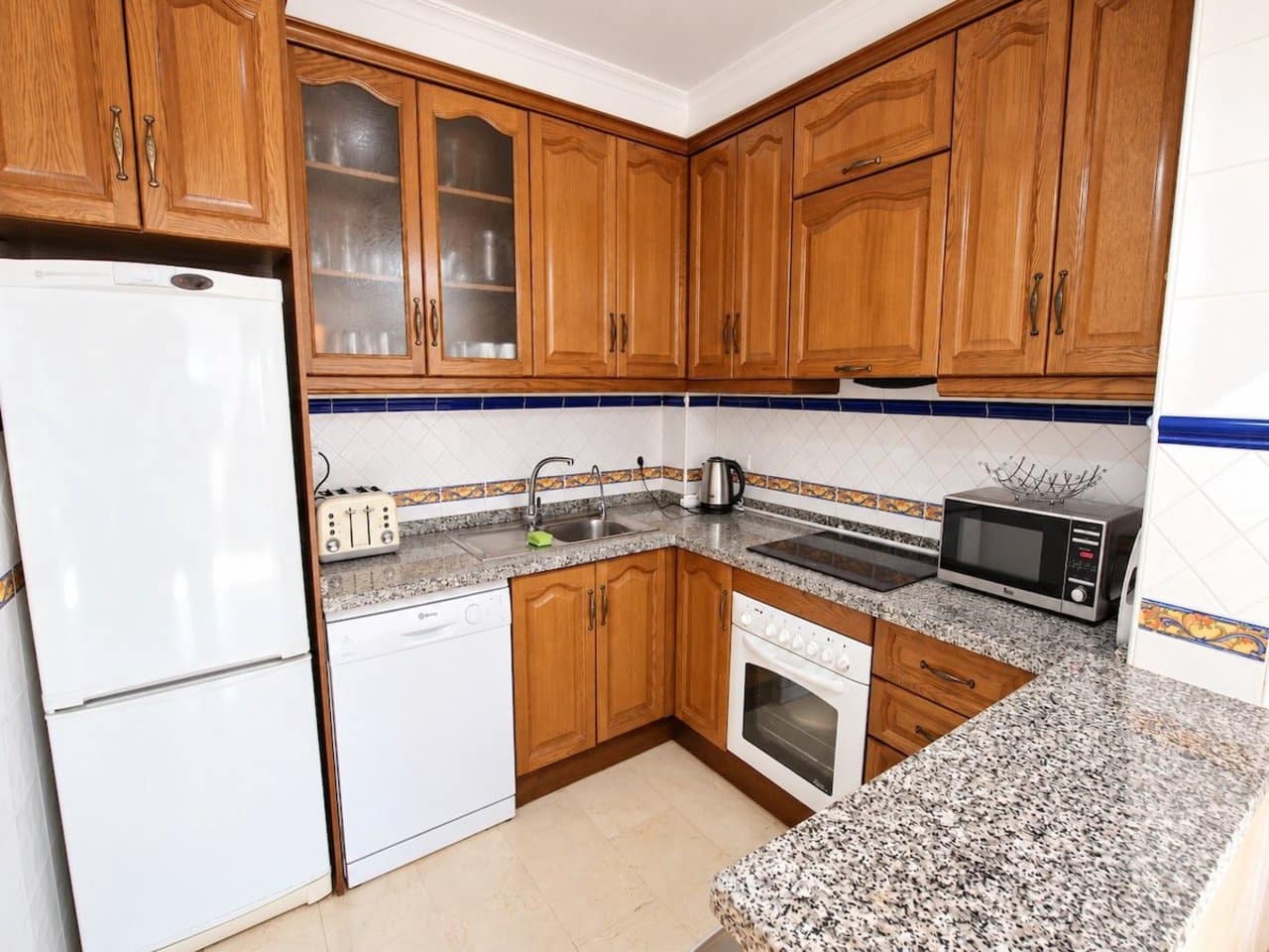 3 soveværelse Byhus til salg i Villamartin med swimmingpool garage - € 245.000 (Ref: 10184165)