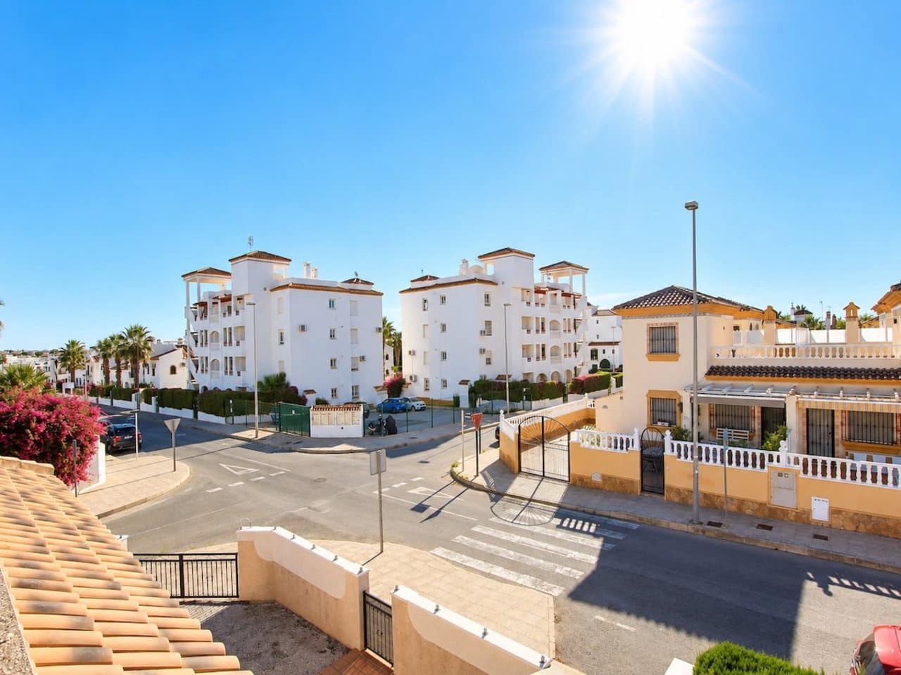 3 soveværelse Byhus til salg i Villamartin med swimmingpool garage - € 245.000 (Ref: 10184165)
